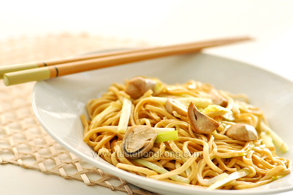 Stir Fried Straw Mushrooms