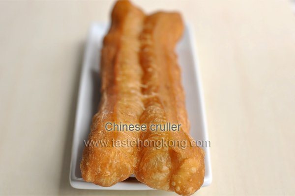 Chinese cruller 油條 or 油炸鬼 Chinese cruller 油條 or 油炸鬼