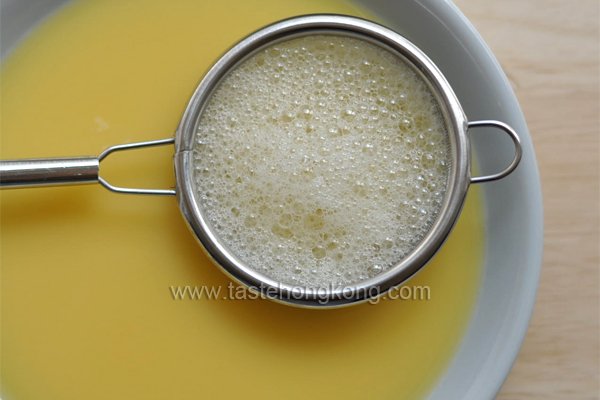 Straining Eggs