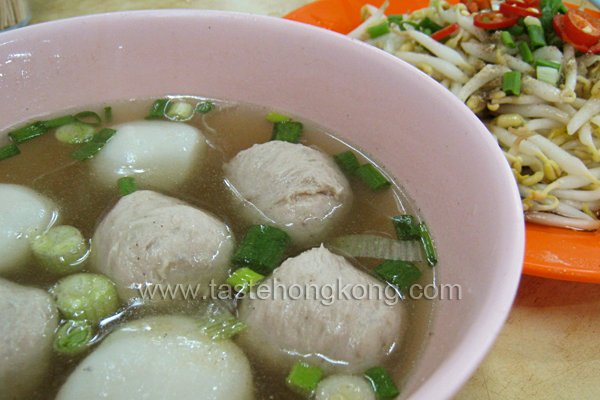 Ipoh Lou Wong Bean Sprout Chicken and Meat Ball Ipoh Lou Wong Bean Sprout Chicken Meat Ball