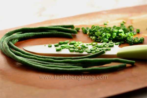 Stir-Fried Eggs with Snake Beans aka Chinese Long Green Beans