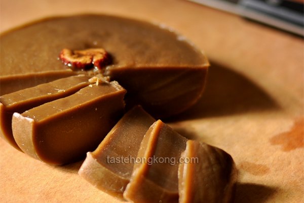 Pan-Fried Sticky Rice Cake